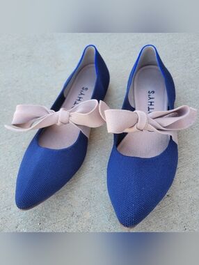 Rothy’s The Point Mary Jane Bow in Sapphire Women’s Size 9
